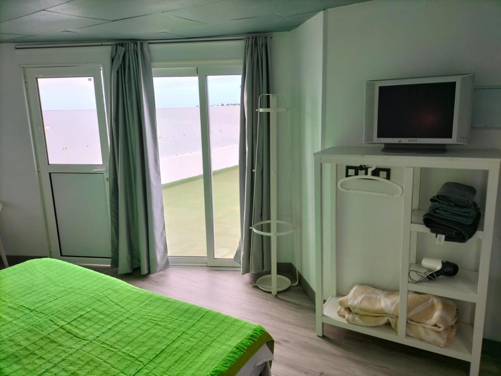 Vv Las Buganvillas Maspalomas - Cocina Y Habitaciones Con Banos Privados Kültér fotó